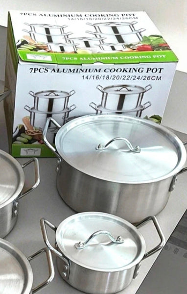Lot de 6 casseroles/tout feu
