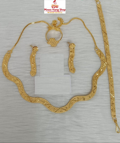 Collier 31