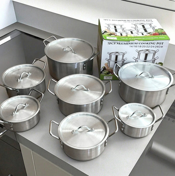 Lot de 6 casseroles/tout feu