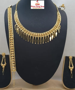 Collier 77